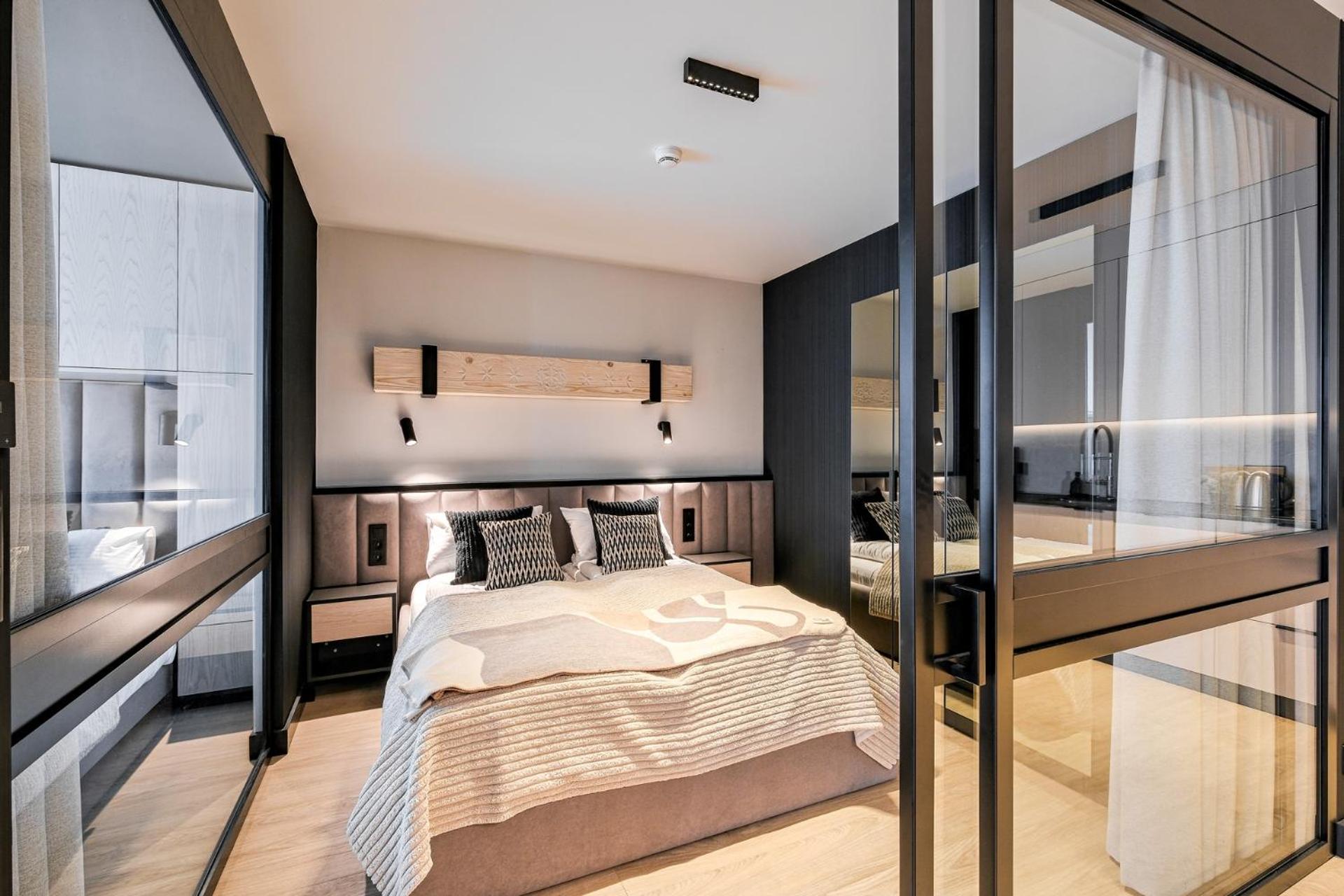 Rezydencja Sloneczna - Spa & Apartamenty Z Widokiem - ビャウカ エクステリア 写真