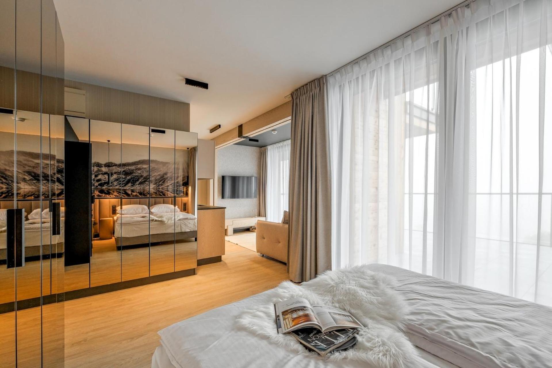 Rezydencja Sloneczna - Spa & Apartamenty Z Widokiem - ビャウカ エクステリア 写真