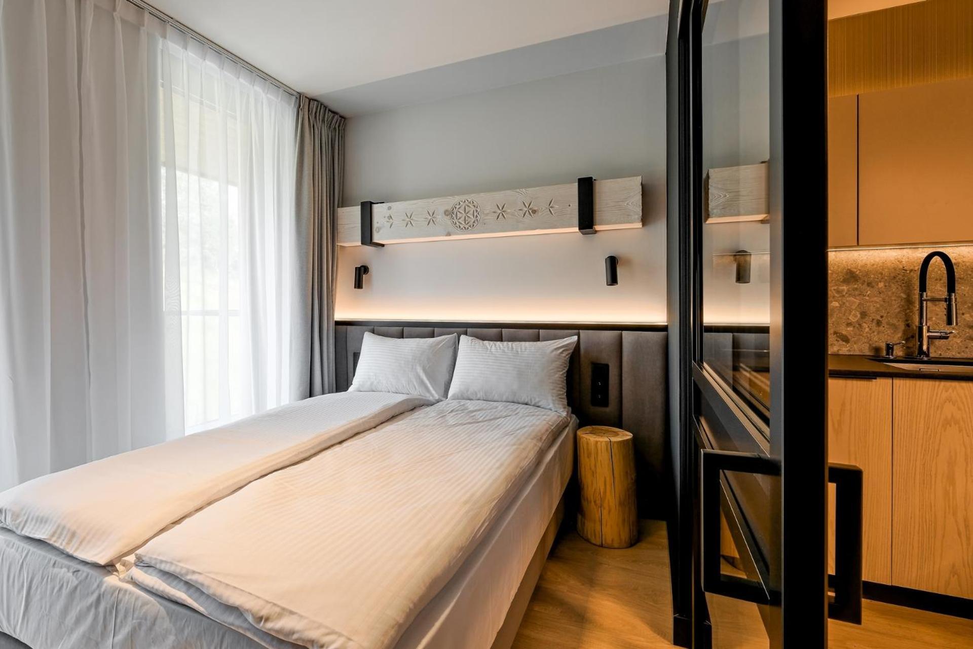 Rezydencja Sloneczna - Spa & Apartamenty Z Widokiem - ビャウカ エクステリア 写真