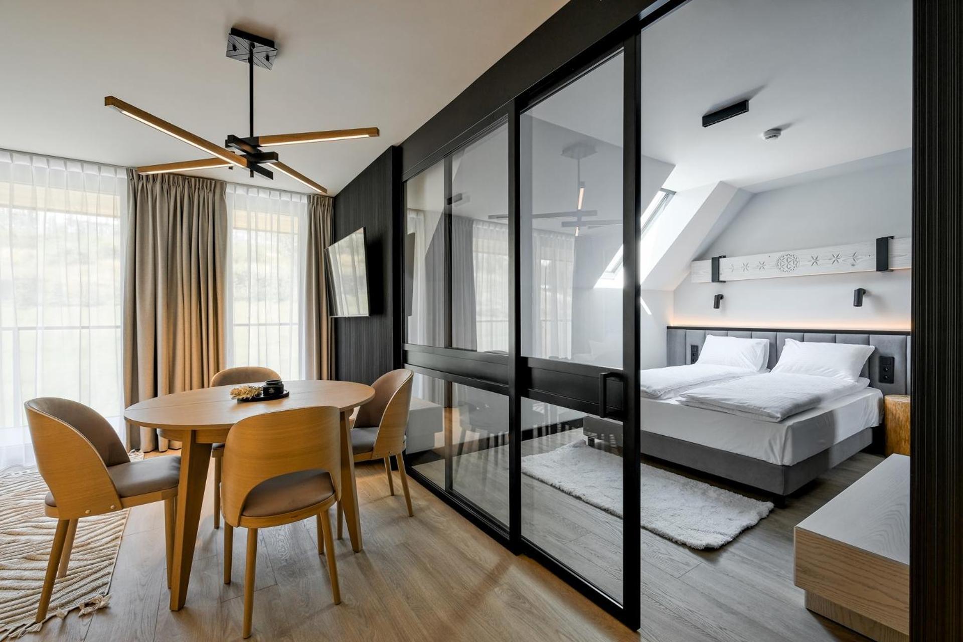 Rezydencja Sloneczna - Spa & Apartamenty Z Widokiem - ビャウカ エクステリア 写真