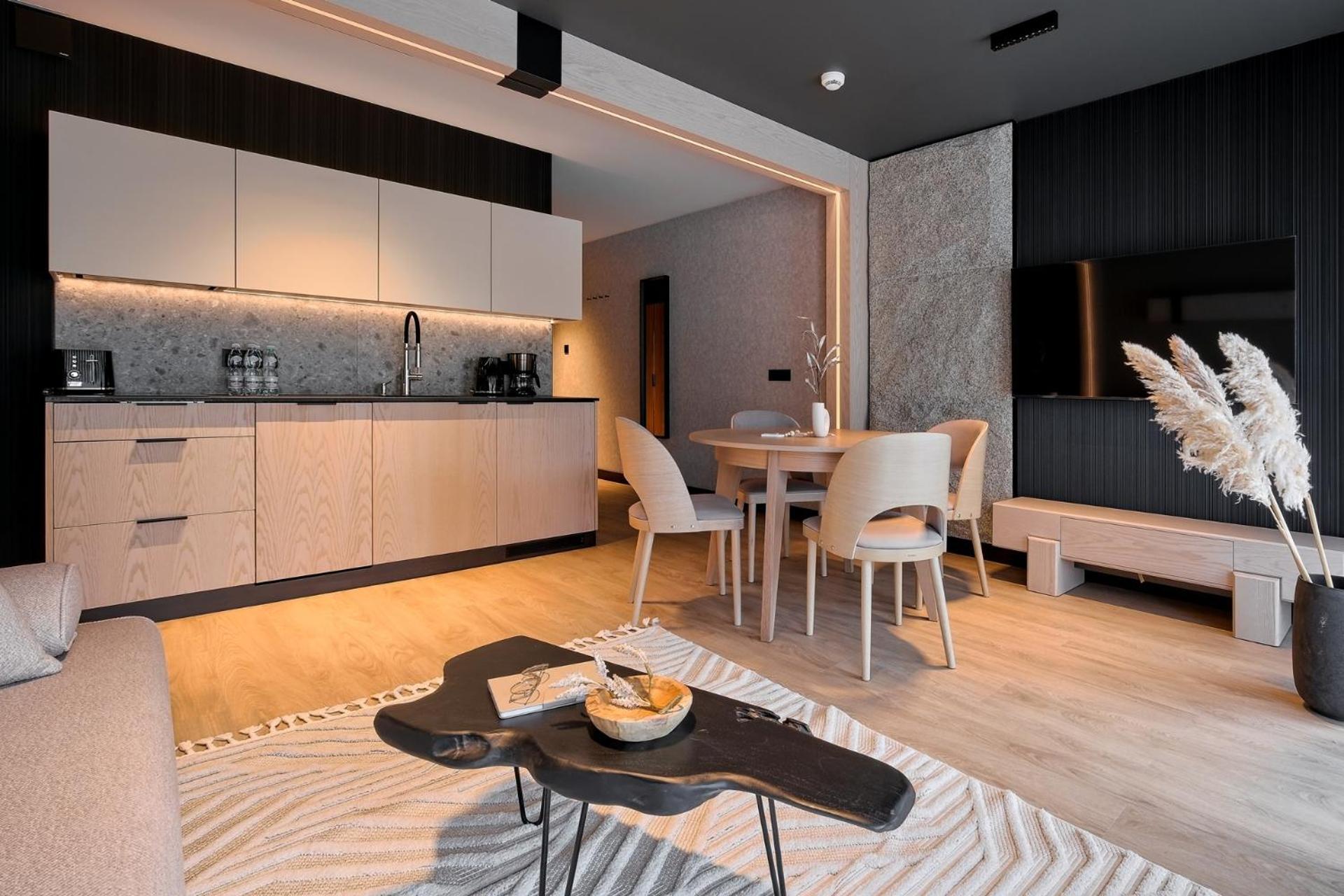 Rezydencja Sloneczna - Spa & Apartamenty Z Widokiem - ビャウカ エクステリア 写真