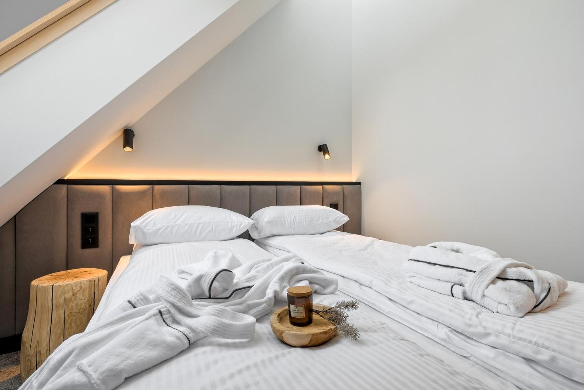 Rezydencja Sloneczna - Spa & Apartamenty Z Widokiem - ビャウカ エクステリア 写真